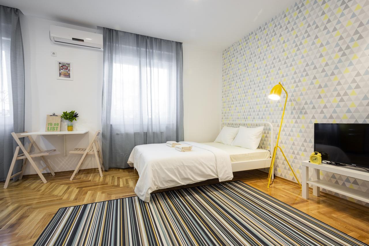 Giallo Apartment - Free Private Parking Novi Sad Exterior foto