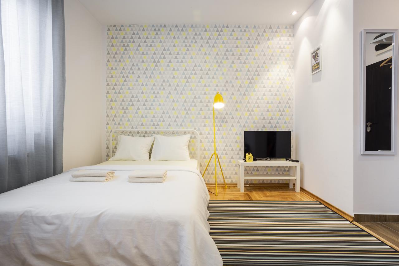 Giallo Apartment - Free Private Parking Novi Sad Exterior foto